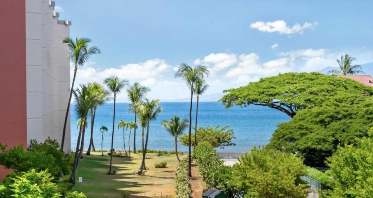 Ocean View Condo With Private Balcony On 4Th Floor Lahaina United States